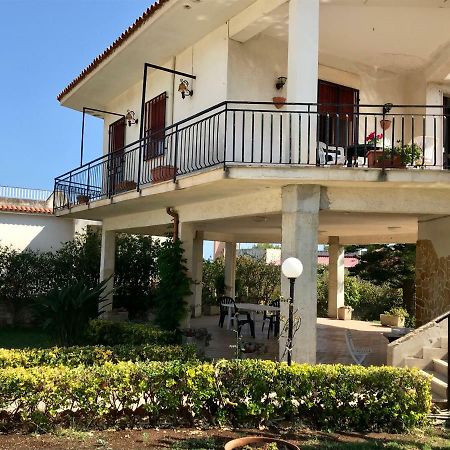 Villa Tetide - فونتاني بيانكي المظهر الخارجي الصورة